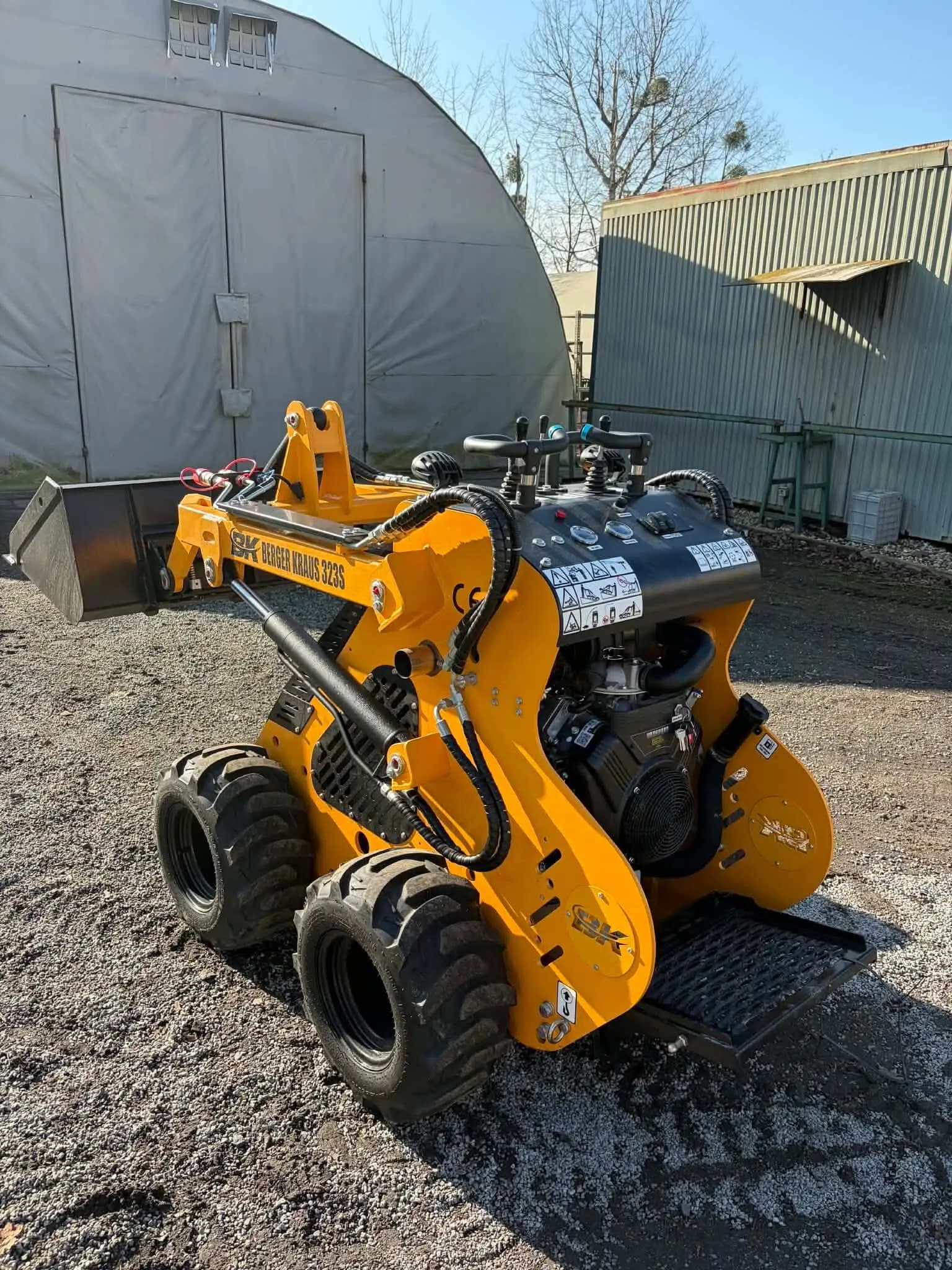 Mini ładowarka Berger Kraus 323S - Pine Gardening Wrocław